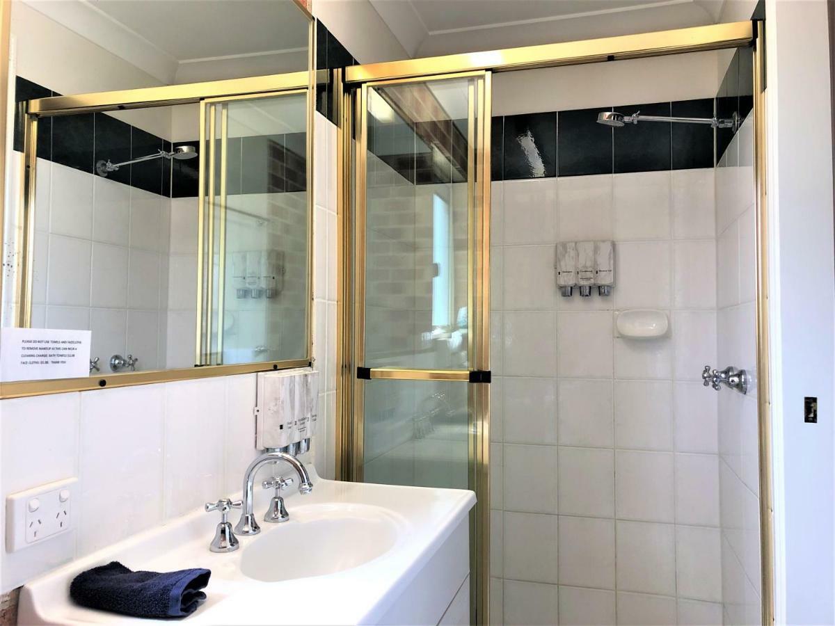 Airport Clayfield Motel Brisbane Dış mekan fotoğraf